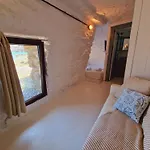 Kea Hotel