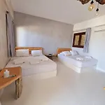 Kea Hotel