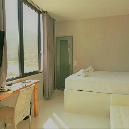 Kea Hotel