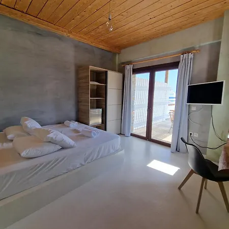 Kea Hotel